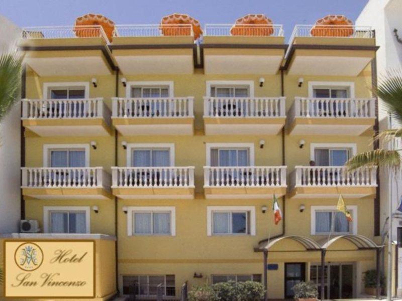 Hotel Orizzonte Letojanni Exteriör bild